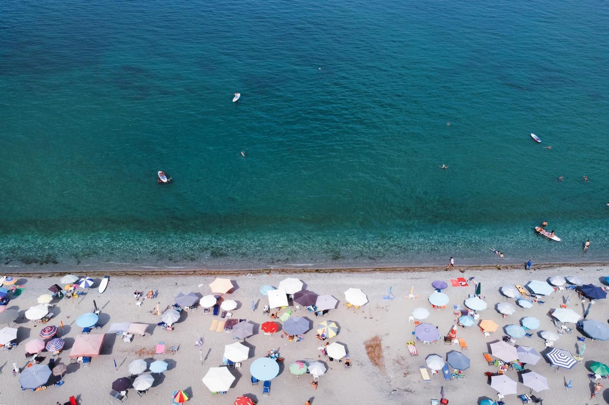 Nikoletakis Apartments Paralia Pantaleimonos Esterno foto